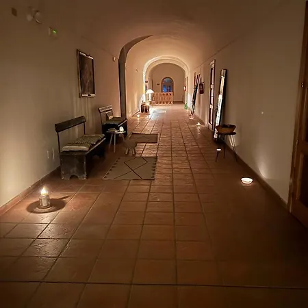 Bb Convento Sant Antonio Di 라우리노